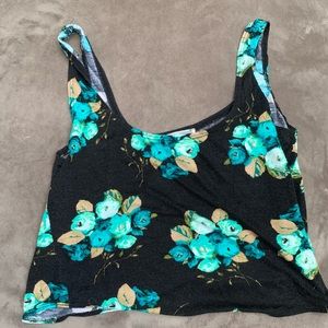 Women’s crop top